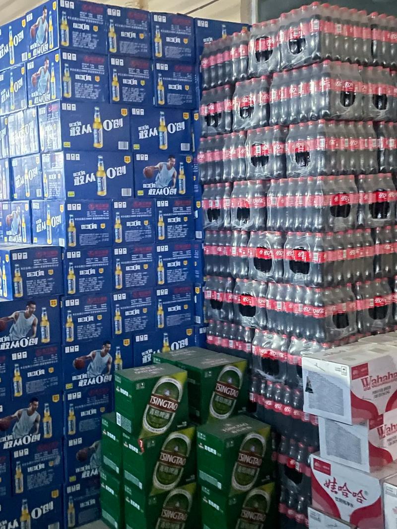在选择适合自己的日化用品时，您是否常常感到困惑？市场上琳琅满目的产品让人眼花缭乱，如何才能做出明智的选择呢？本文将从成分、效果和性价比三个方面进行对比分析，帮助您轻松挑选到满意的日化用品。